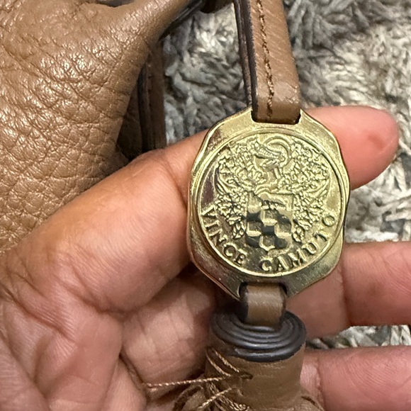 Vince Camuto pebble brown, leather gold hardware hobo bag great condition - Picture 3 of 9